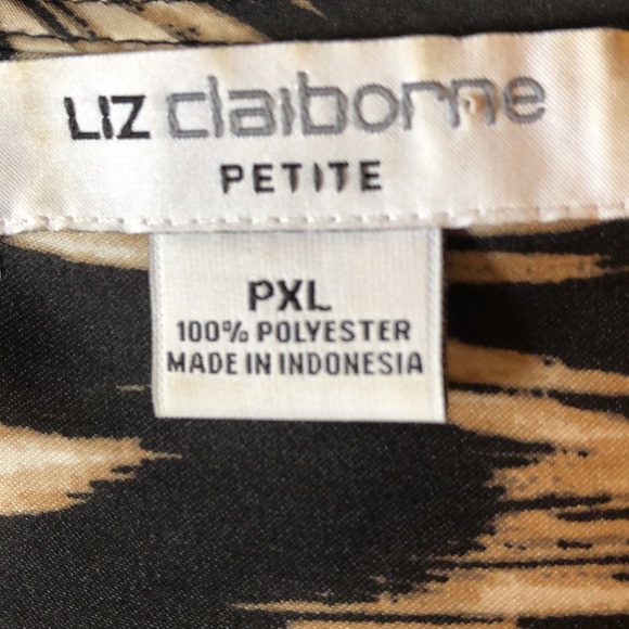 2pc lightweight blazer & Dress set. Night out, work, or day of Worship. Size 16 - Picture 13 of 13